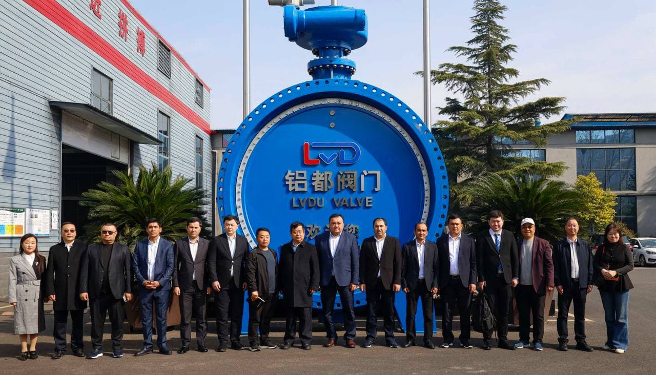 Jizzax delegatsiyasining Xitoydagi muzokaralarida yangi hamkorlik imkoniyatlari ochilmoqda