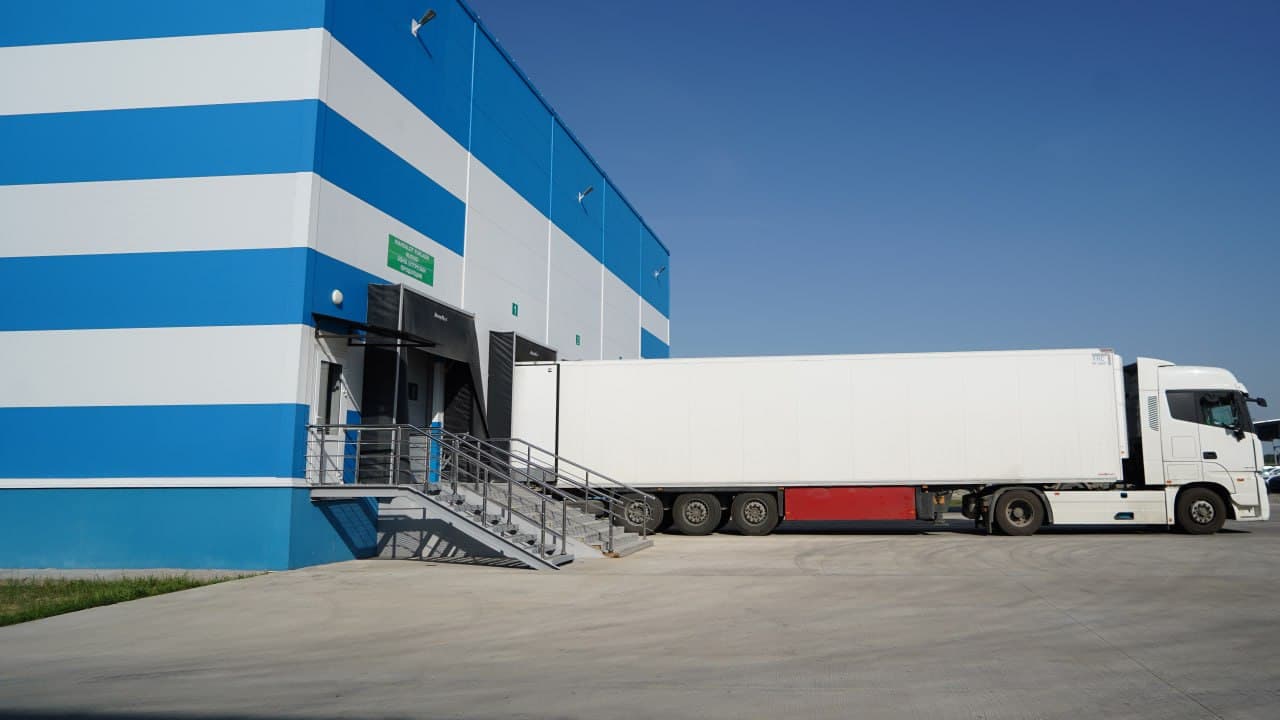 Қишлоқ хўжалиги маҳсулотларининг навбатдаги партияси Жиззахдан Европага экспорт қилинди