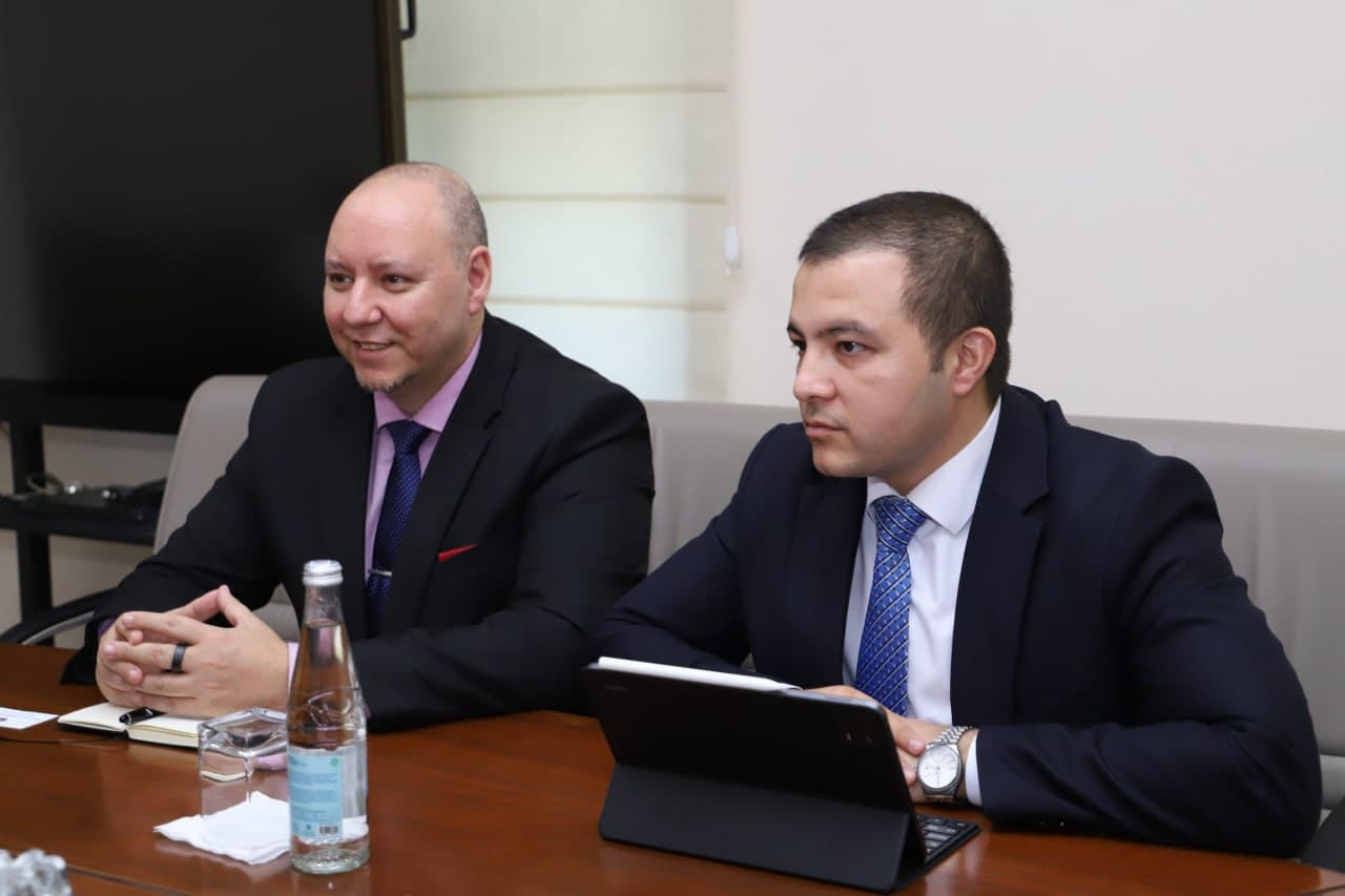 Jizzaxda innovatsiyalar va kelajak iqtisodiyotini rivojlantirish masalalari muhokama qilindi