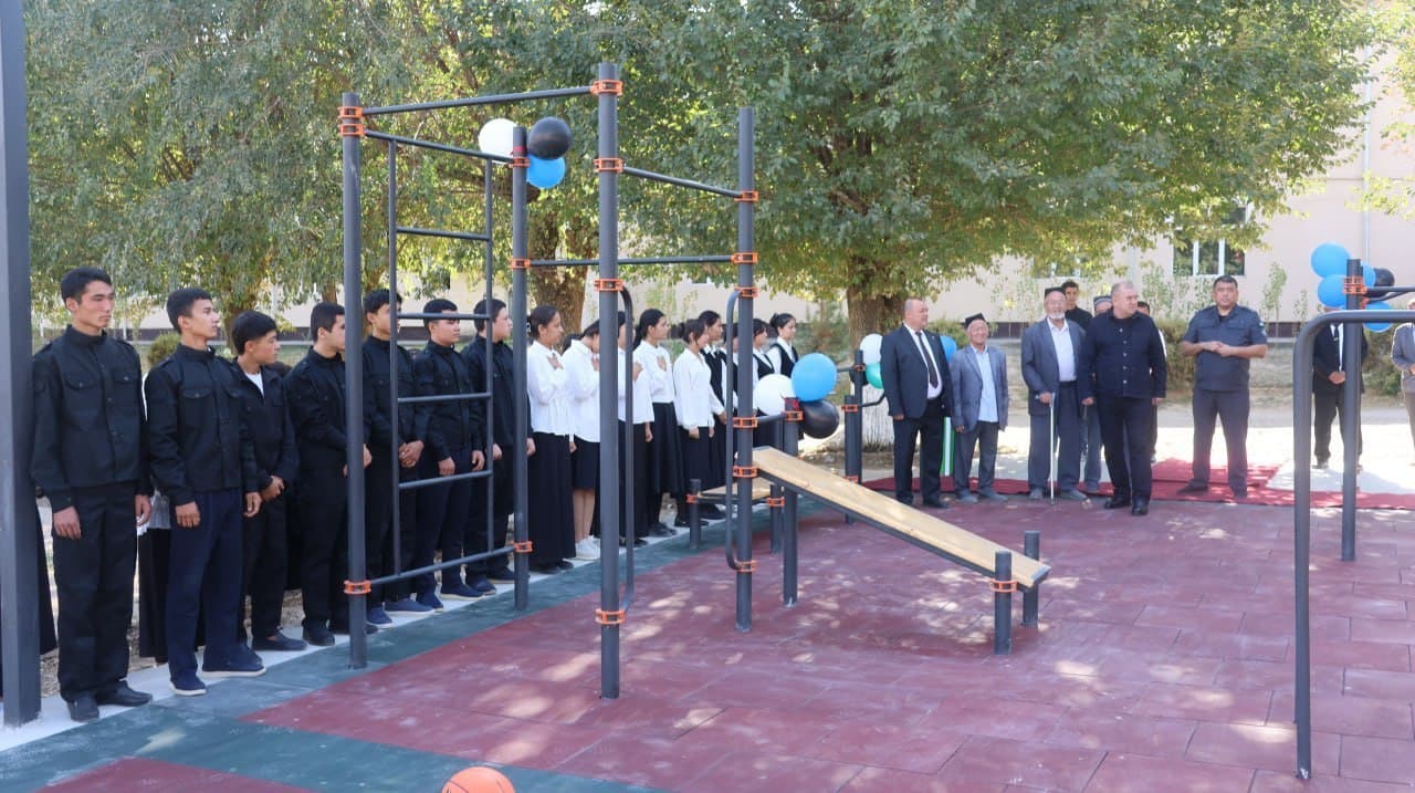 YANGIOBODDA YANGI STRITBOL VA WORKOUT SPORT MAYDONI FOYDALANISHGA TOPSHIRILDI