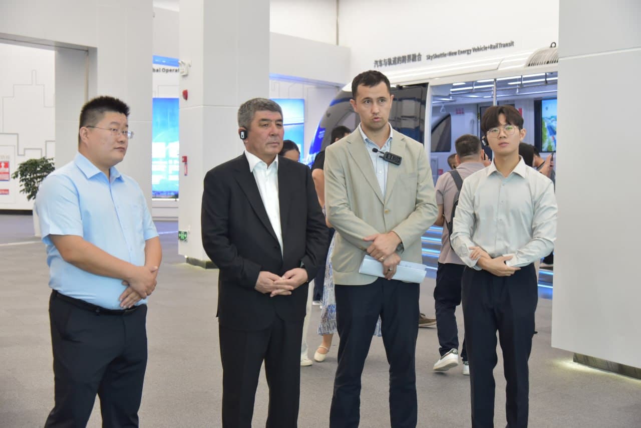 JIZZAX VA "BYD GROUP” O‘RTASIDA ISHLAB CHIQARISH QUVVATLARI KENGAYTIRILIB, YANGI INVESTITSIYA LOYIHALAR AMALGA OSHIRILADI