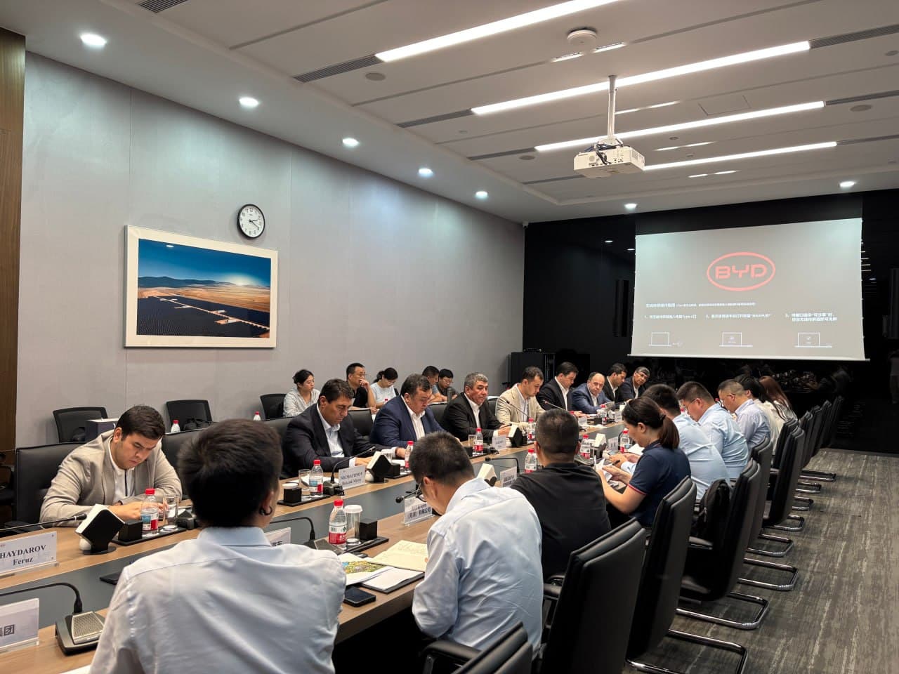 JIZZAX VA "BYD GROUP” O‘RTASIDA ISHLAB CHIQARISH QUVVATLARI KENGAYTIRILIB, YANGI INVESTITSIYA LOYIHALAR AMALGA OSHIRILADI
