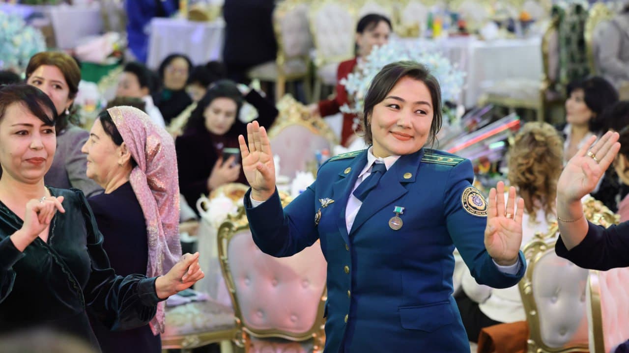 Viloyatimiz markazida Xalqaro xotin-qizlar kuni munosabati bilan bayram dasturi tashkil etildi