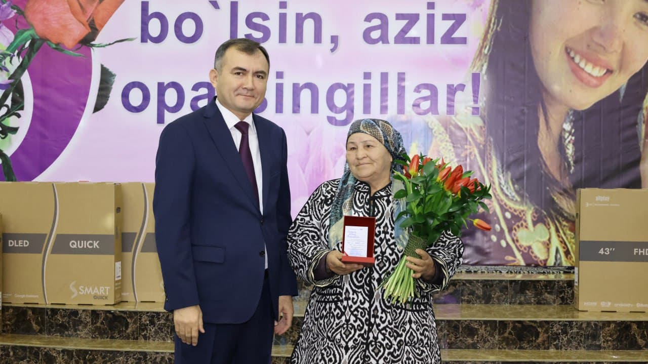 Viloyatimiz markazida Xalqaro xotin-qizlar kuni munosabati bilan bayram dasturi tashkil etildi