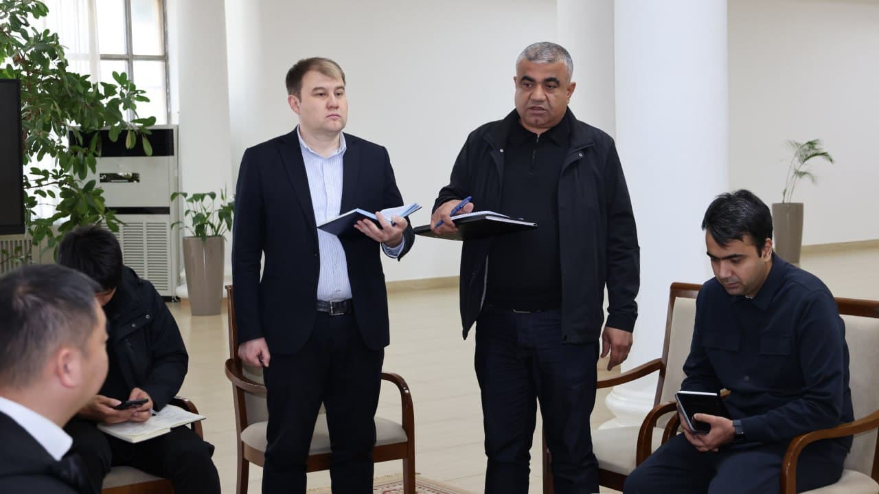 Viloyat hokimi xitoylik tadbirkorlar bilan uchrashdi
