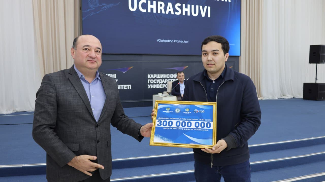 Viloyat hokimi ishtirokida navbatdagi "Rahbar va yoshlar" uchrashuvi o‘tkazildi