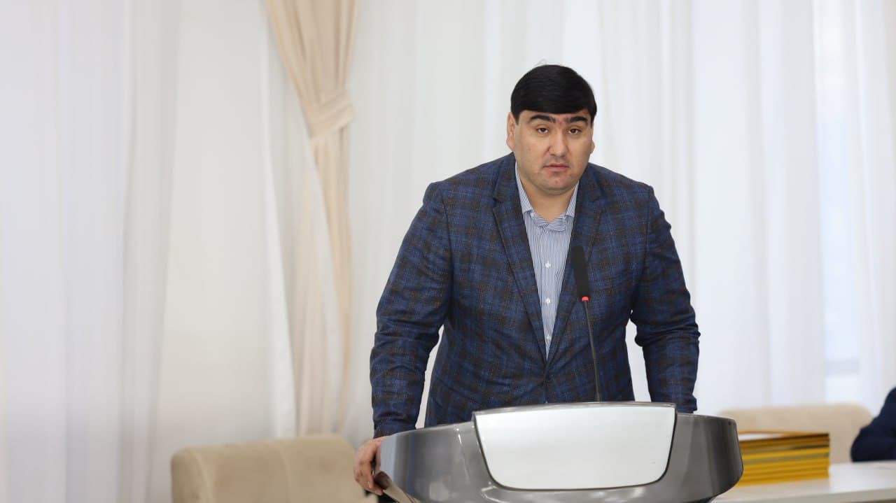 Viloyat hokimi ishtirokida navbatdagi "Rahbar va yoshlar" uchrashuvi o‘tkazildi