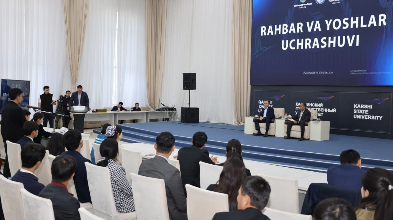 Viloyat hokimi ishtirokida navbatdagi "Rahbar va yoshlar" uchrashuvi o‘tkazildi