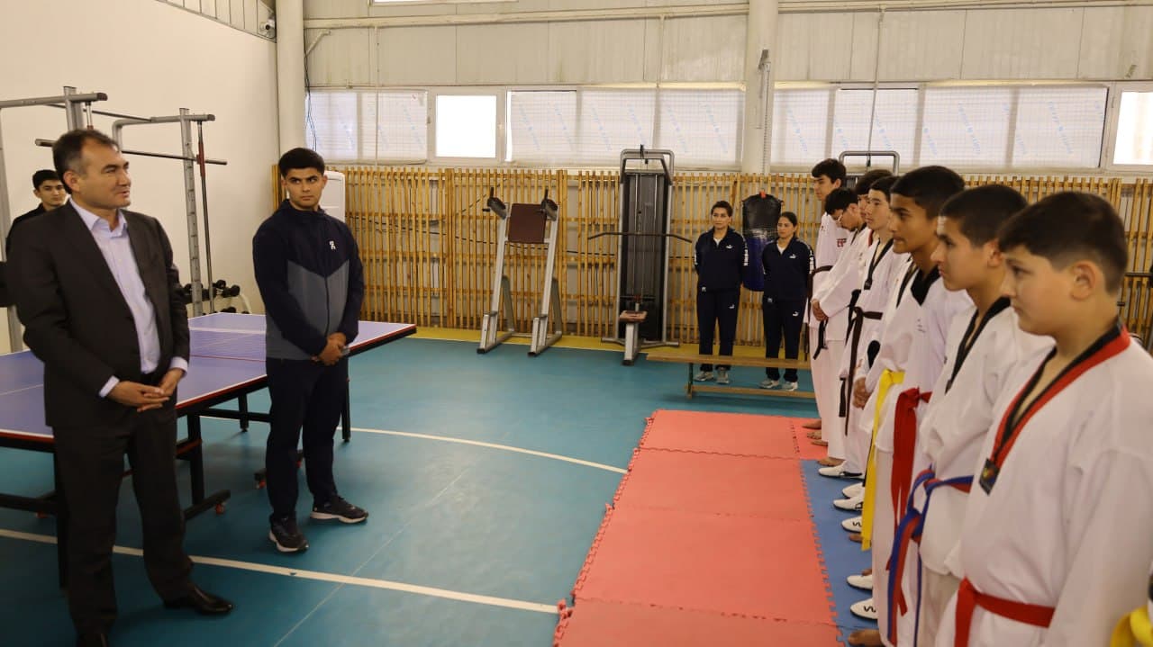 Viloyat hokimi Murotjon Azimov Muborak tumanida o'rganishlar olib bordi