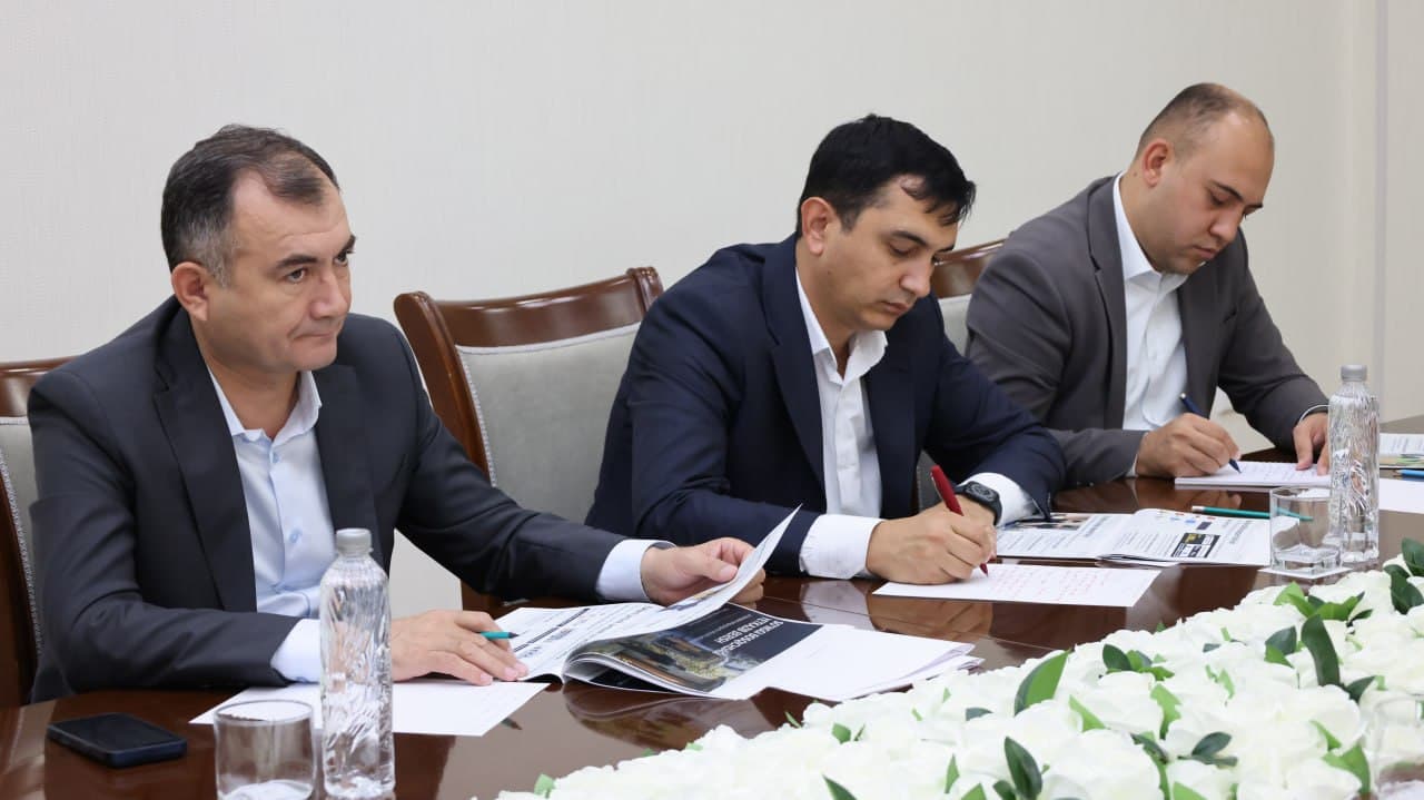 Qashqadaryo viloyati hokimi Murotjon Azimov Yaponiya delegatsiyasi bilan uchrashuv o‘tkazdi