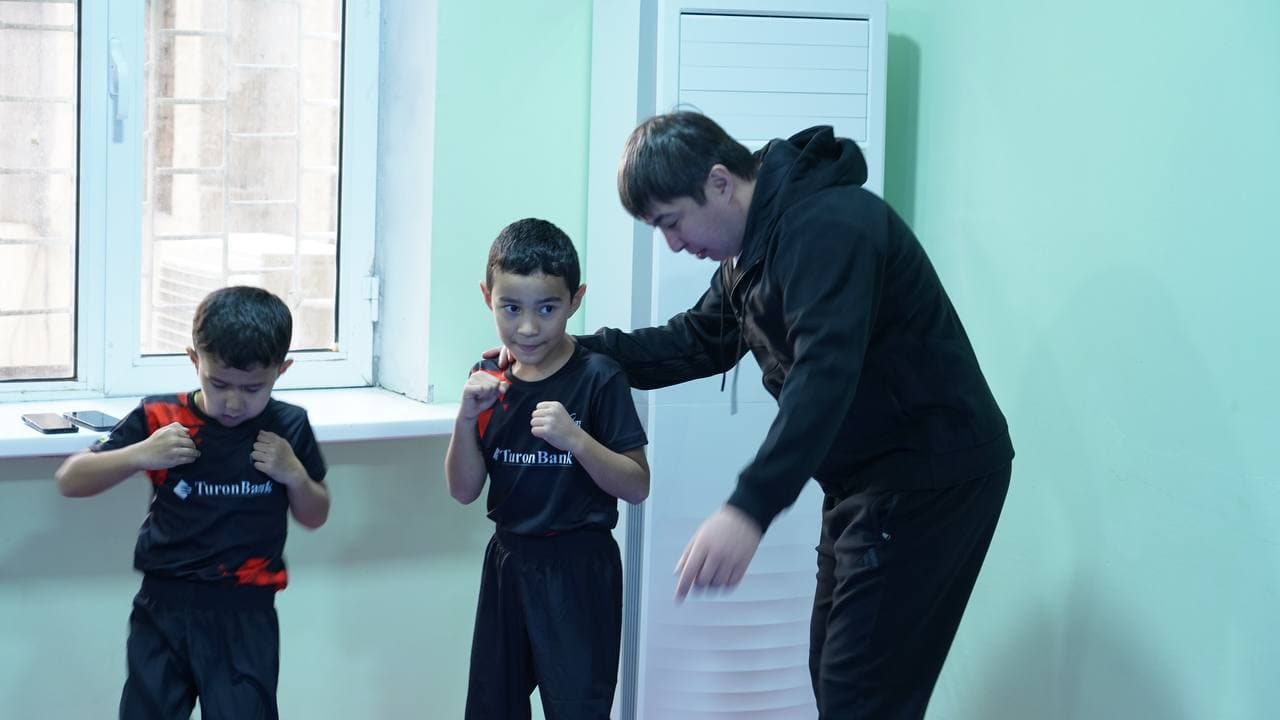 Навоийда “Savate” спорт тури бўйича халқаро семинар бўлиб ўтмоқда