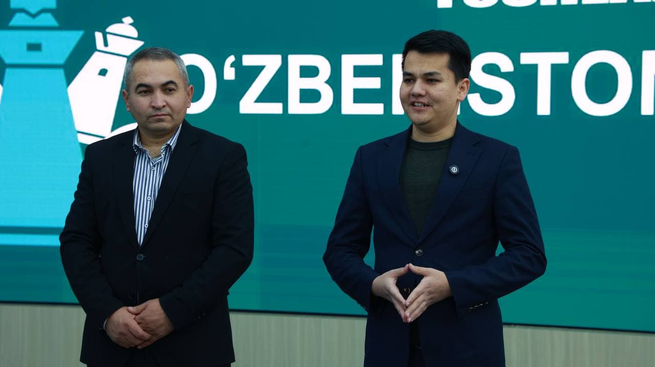 Навоийда шахмат бўйича U-20 Ўзбекистон чемпионати старт олди!