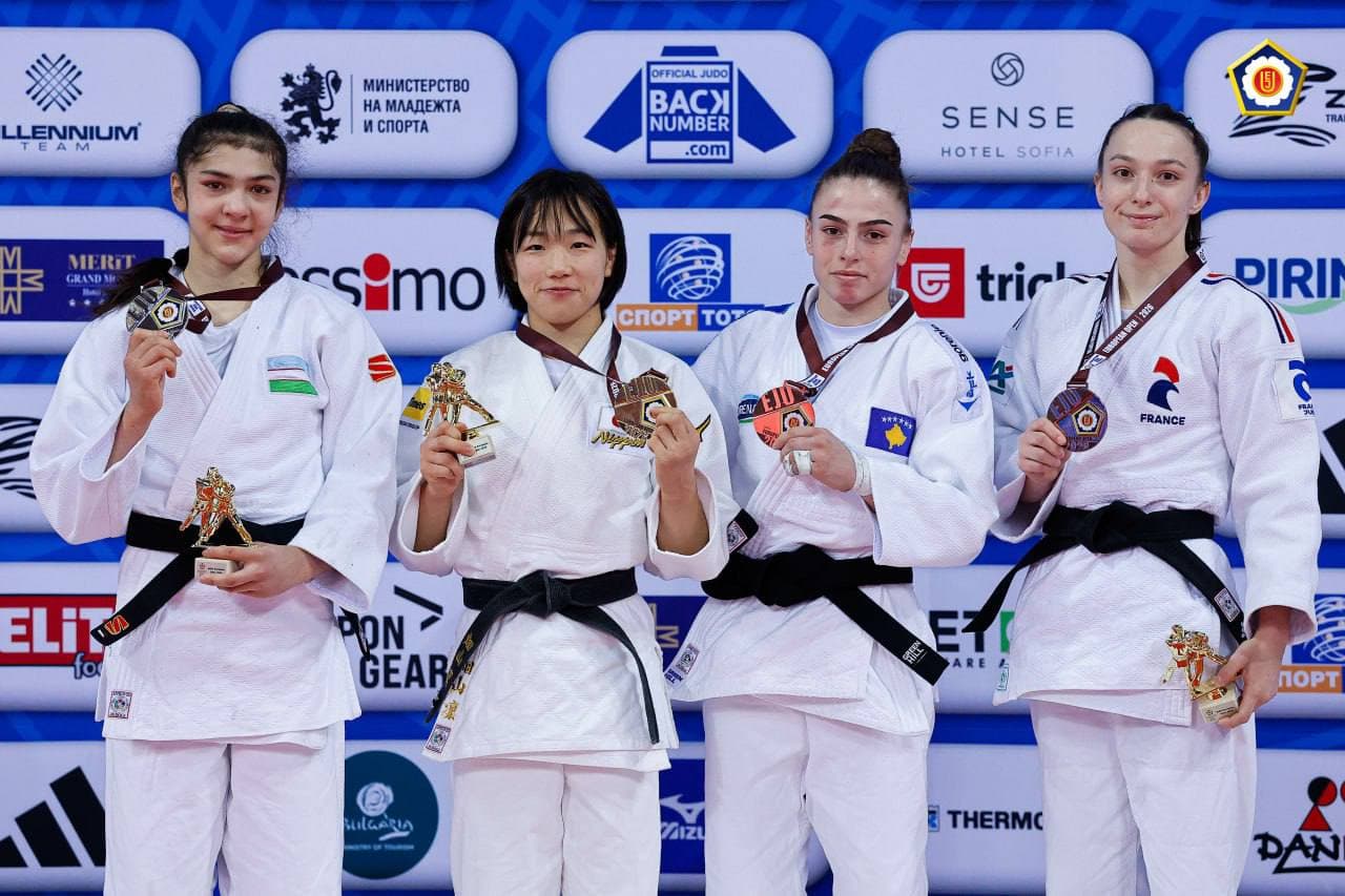 Навоийлик Лазиза Ҳайдарова Sofia European Open 2026 турнирида кумуш медални қўлга киритди.