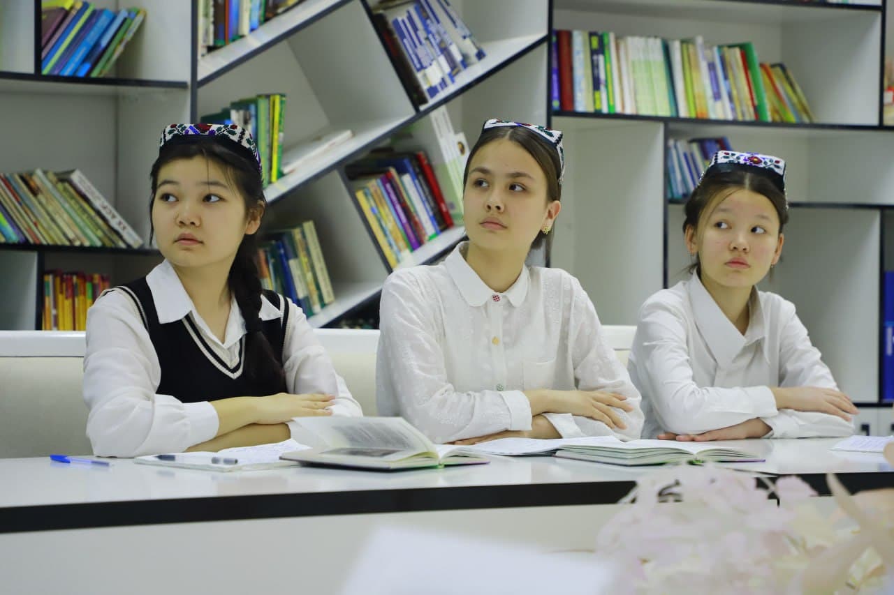 “Келажак соати” машғулоти “Муқаддас аёл” мавзусига бағишланди