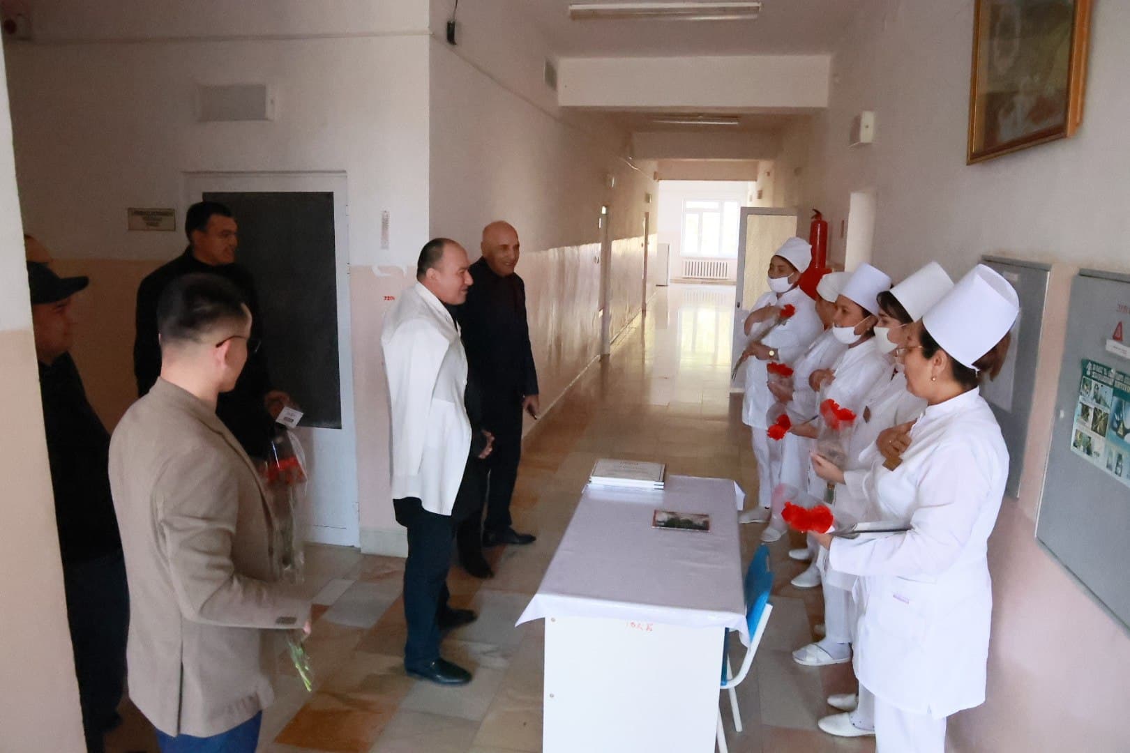 Бемор аёлларга байрамона эътибор