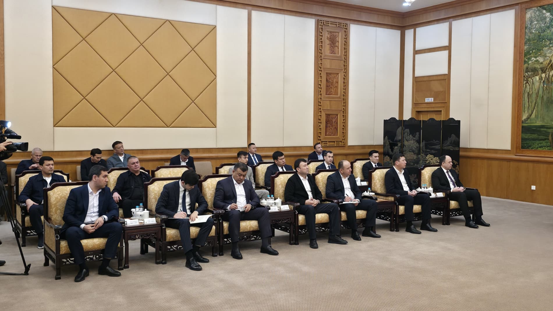 Делегациянинг Хитой сафари давом этмоқда