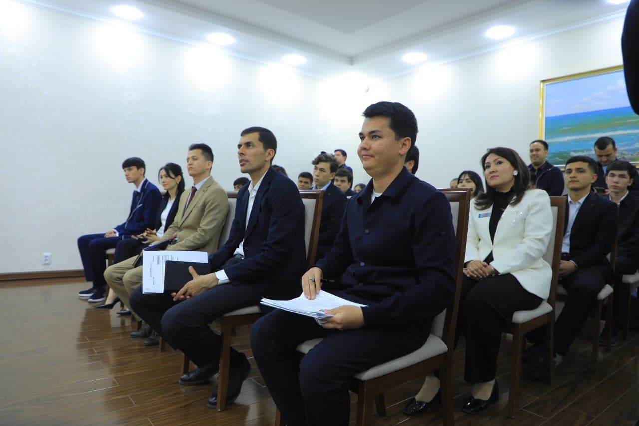 Yoshlar kuni doirasidagi tadbirlarga startapchi yoshlar bilan uchrashuv yakun yasadi