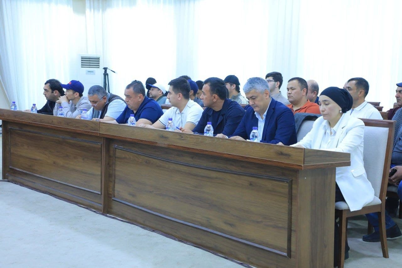 Navoiy viloyatida tadbirkorlar bilan ochiq muloqot o‘tkazildi