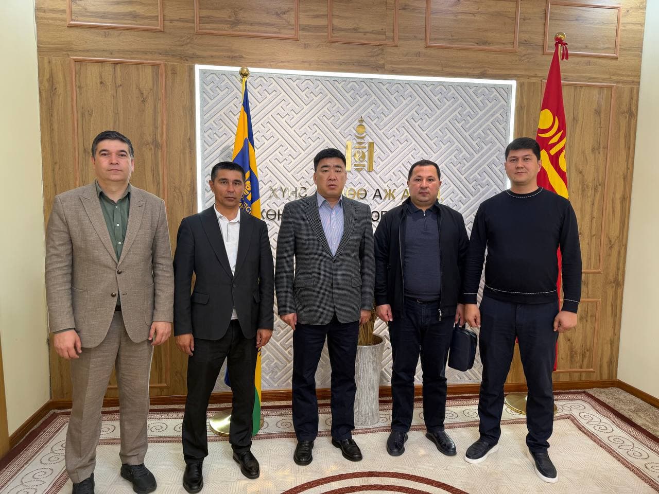 Mo‘g‘ulistondan mayda shoxli mol olib kelinadi