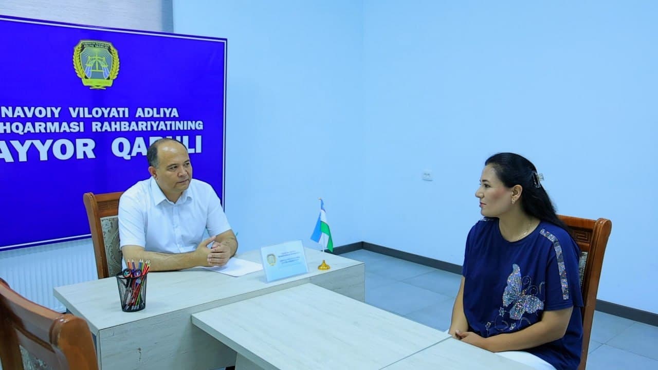 Кармана туманида адлия бошқармаси раҳбарияти иштирокида сайёр қабул ташкил этилди