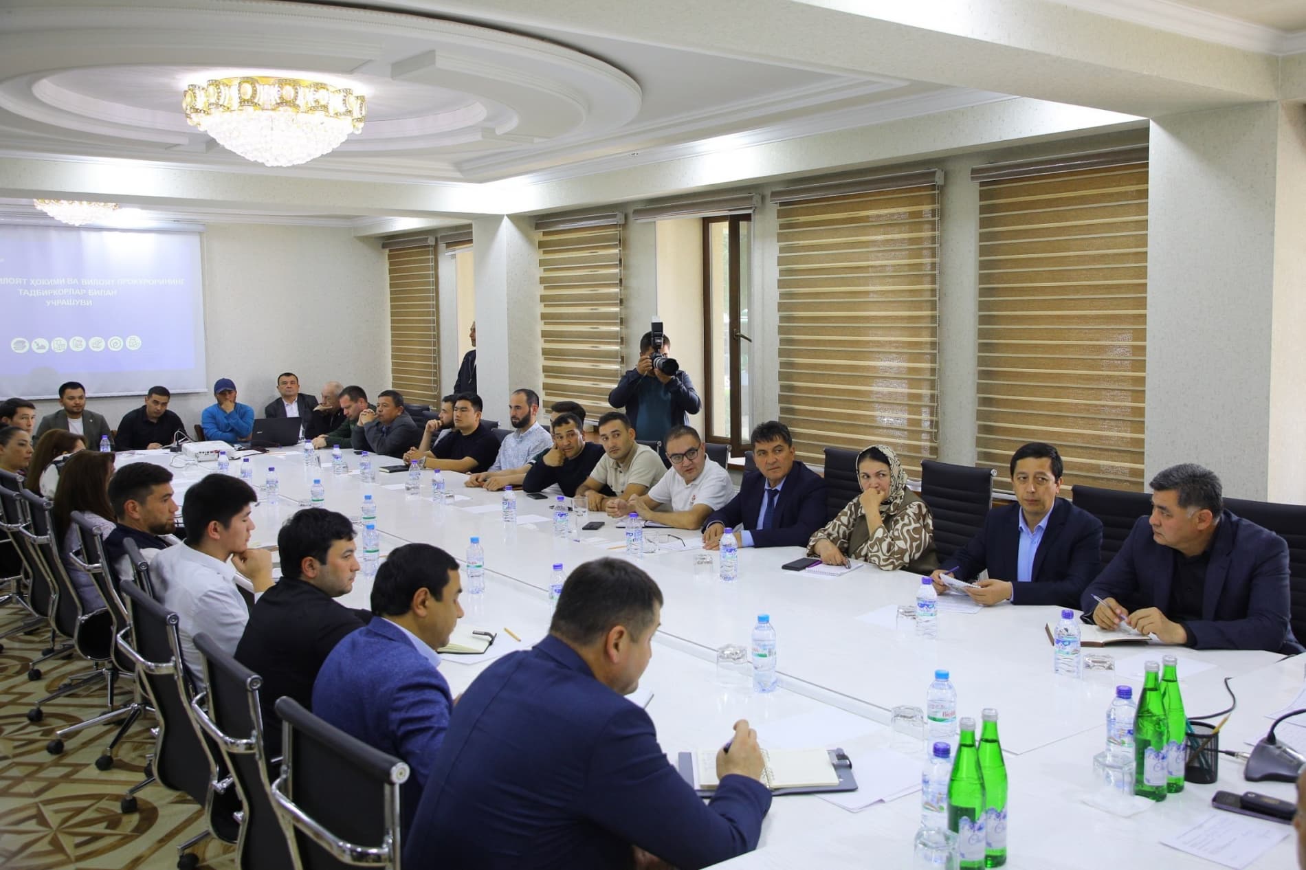 Namangan viloyati hokimi va viloyat prokurorining tadbirkorlar bilan navbatdagi uchrashuvi bo‘lib o‘tdi