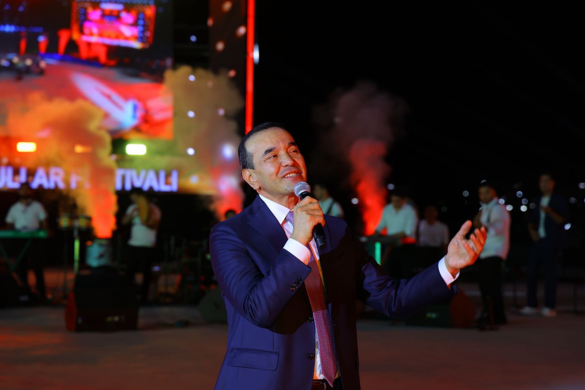 Концерт Озодбека Назарбекова в Намангане спустя девять лет