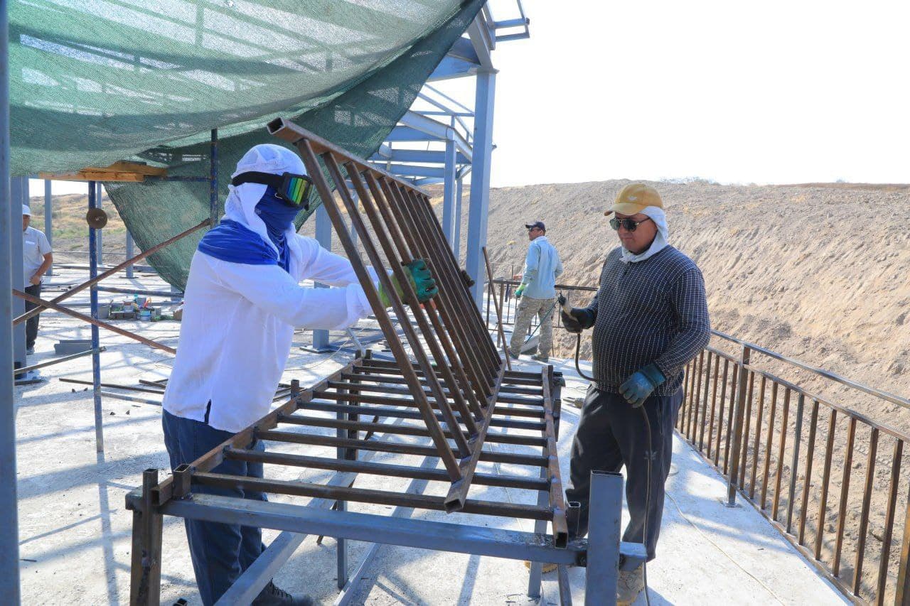«Ахсикентдаги катта ўзгаришлар туризмда туб бурилиш ясамоқда. Археопарк билан ҳамоҳанг равишда Сирдарё бўйида ташкил этилаётган туристик инфратузилма сайёҳлар учун янги қизиқарли локация бўлади», - Наманган вилояти ҳокими Шавкатжон Абдураззоқов Ахсикентда