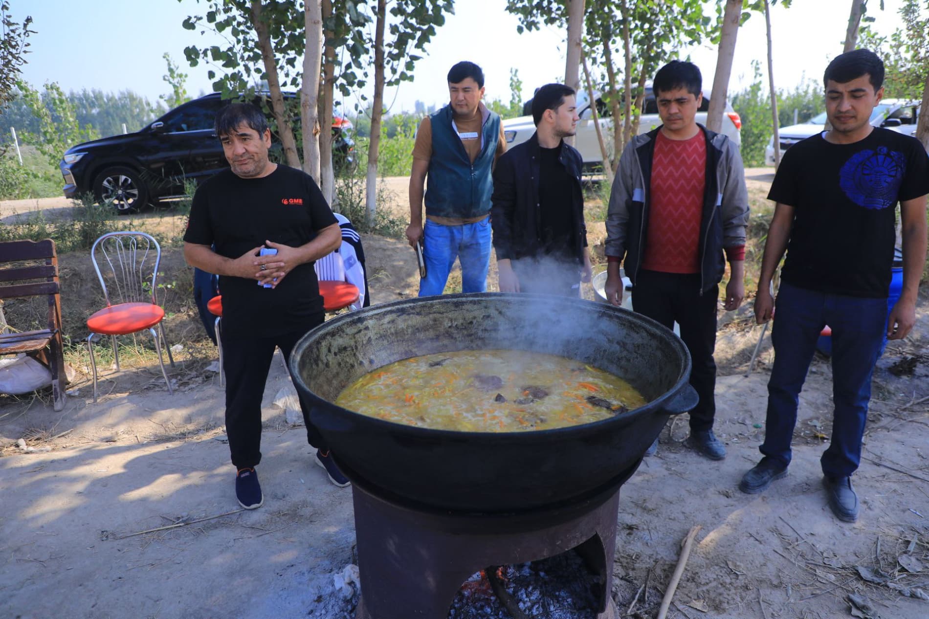 Мингбулоқда пахта йиғим-терими жараёнлари ўрганилди