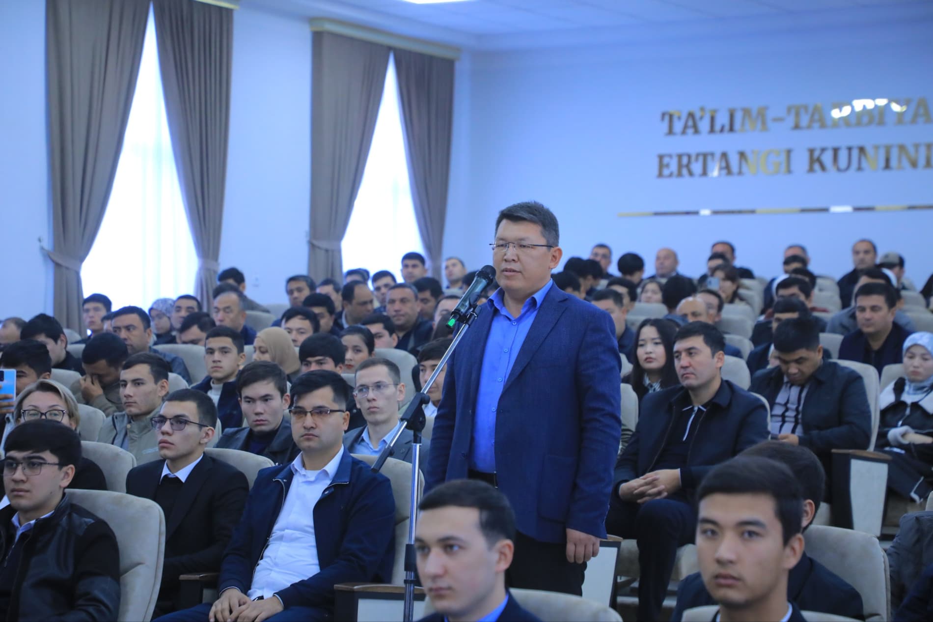 Zamonaviy soha - Axborot texnologiyalariga qiziqqan yoshlar bilan muloqot boʻlib oʻtdi