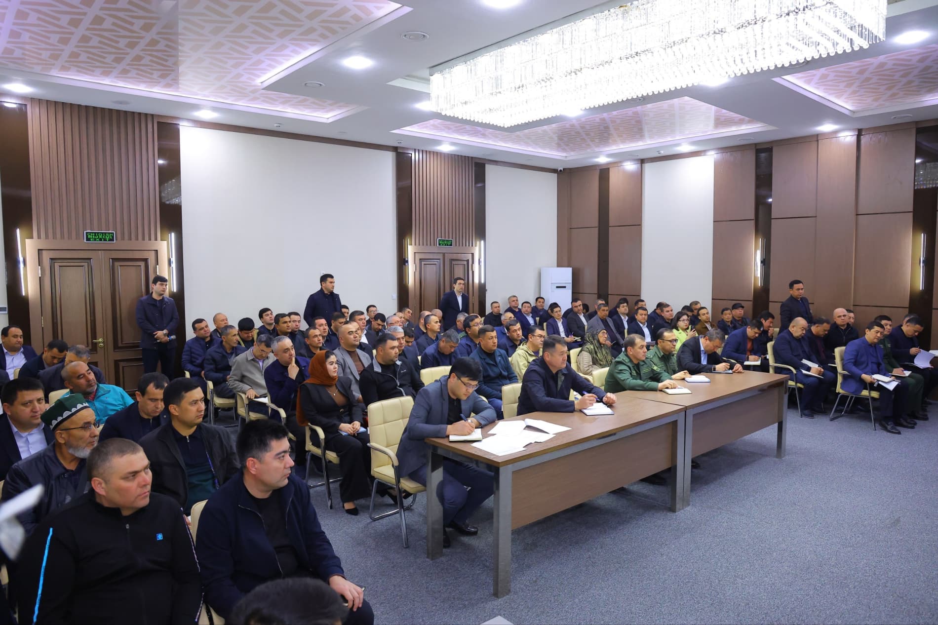 Наманган вилояти ҳокими маҳаллий ва хорижий инвесторлар билан навбатдаги учрашувини ўтказди