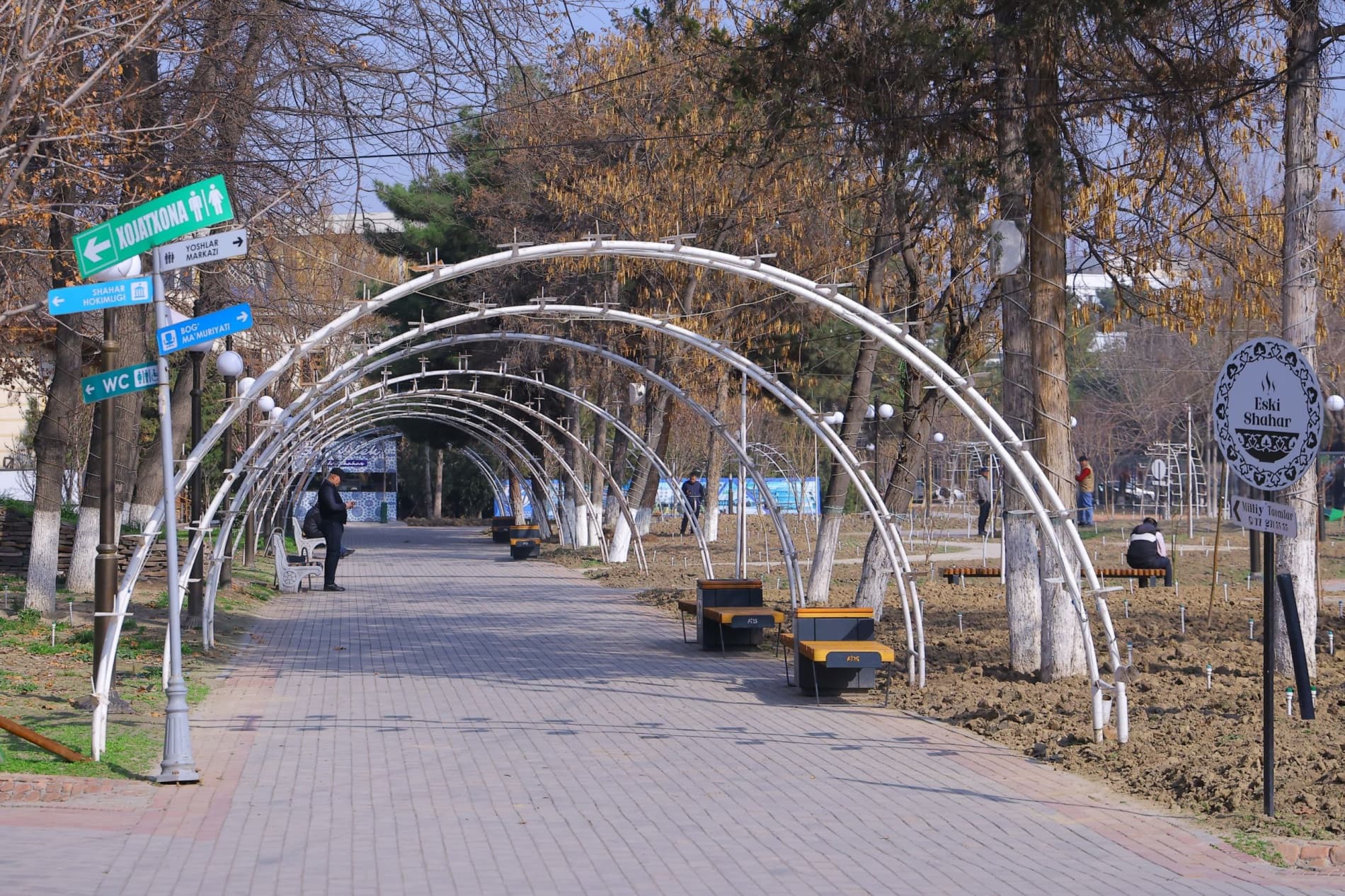 "Бобур боғи" янги қиёфада: 65-халқаро "Гуллар фестивали"га пухта тайёргарлик кўрилмоқда.