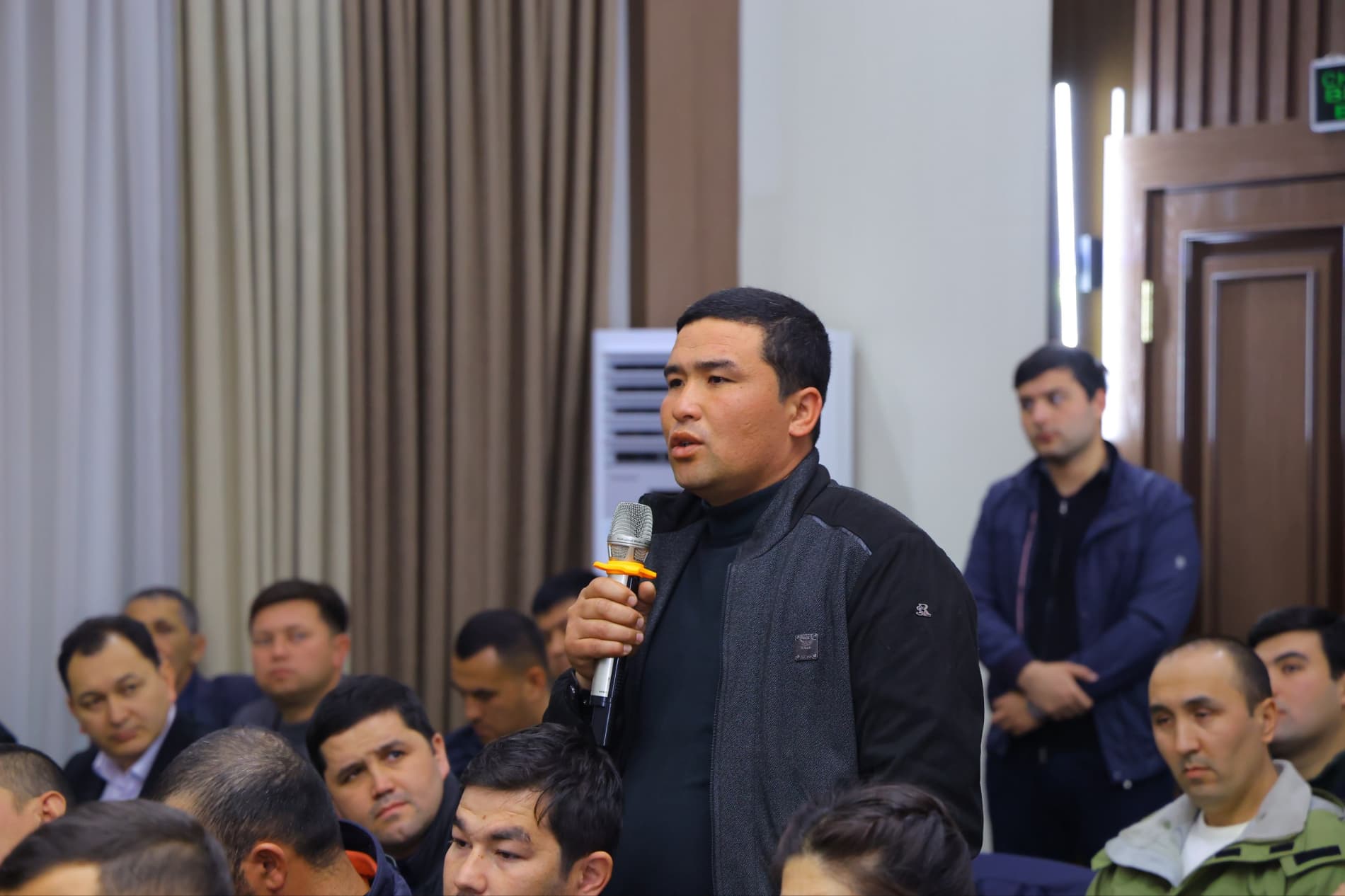 Наманган вилояти ҳокими ва вилоят прокурори маҳаллий ҳамда хорижий инвесторлар билан навбатдаги учрашувини ўтказди.