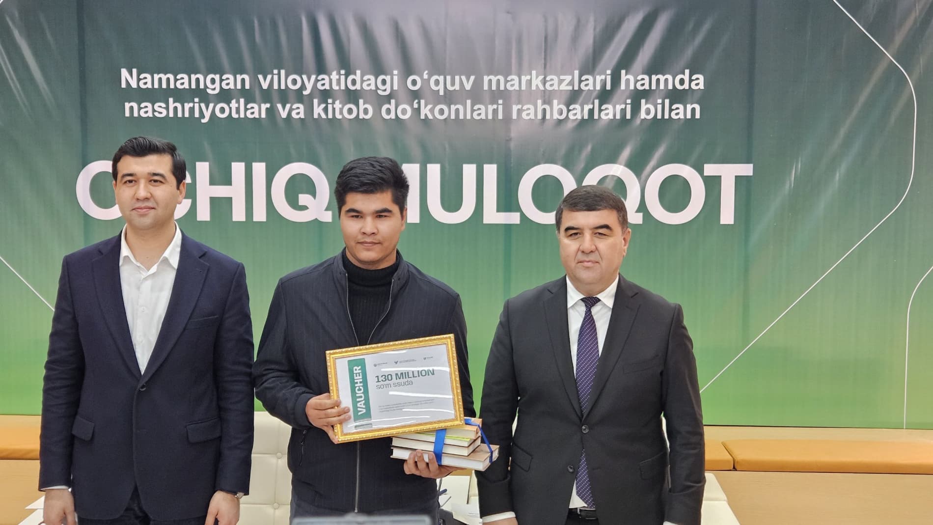 O‘quv markazlari va kitob sohasi vakillari bilan ochiq muloqot o‘tkazildi.