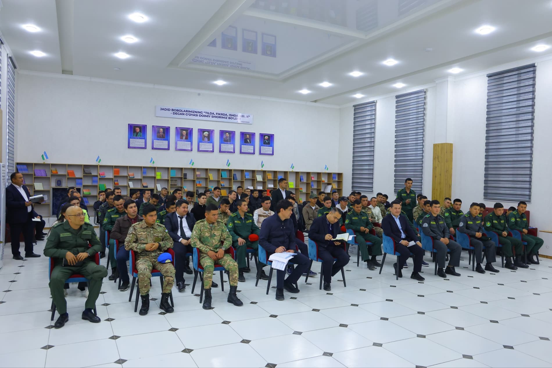 Парк в Учкургане стал центром молодежной жизни