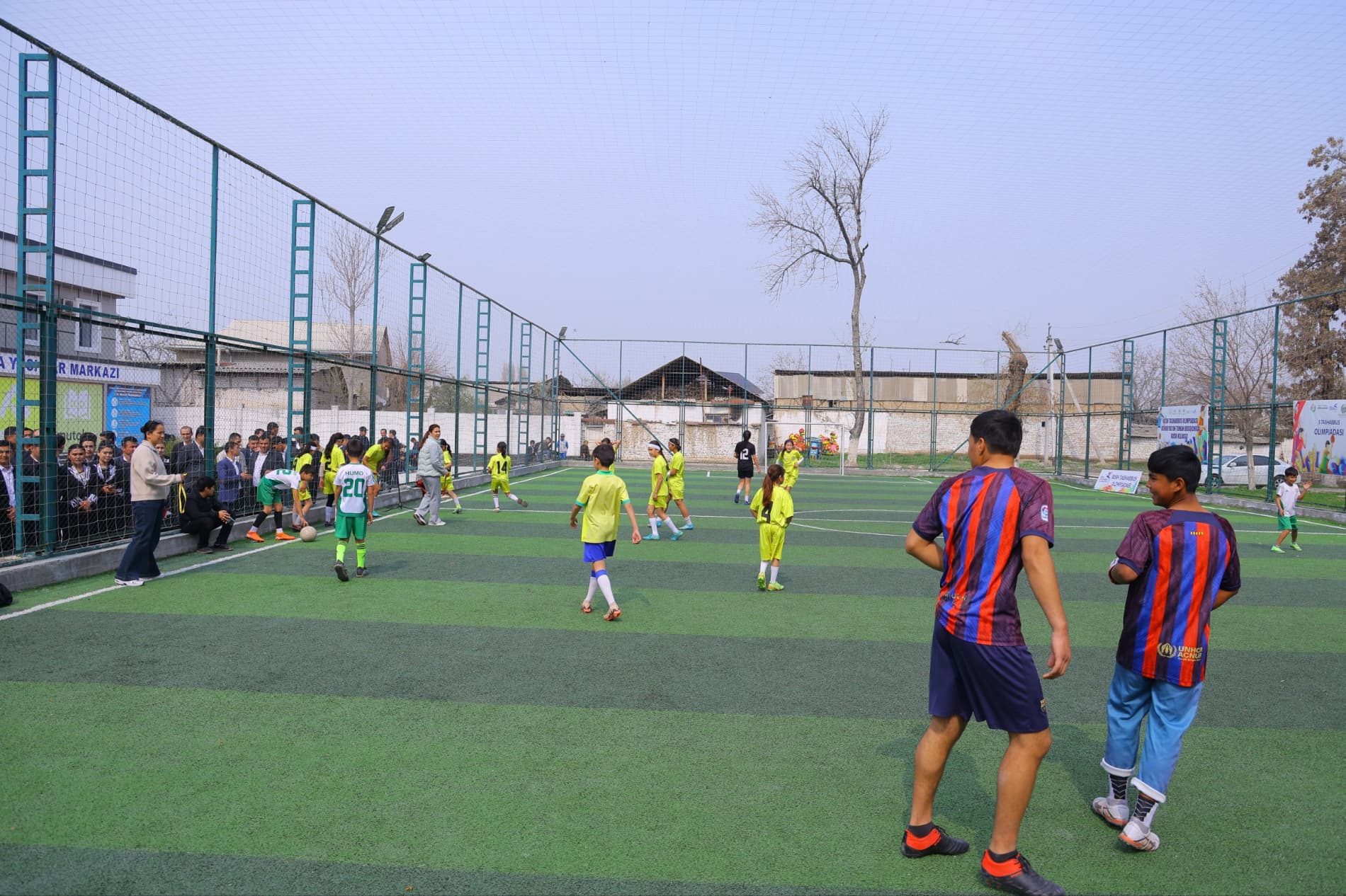 Парк в Учкургане стал центром молодежной жизни