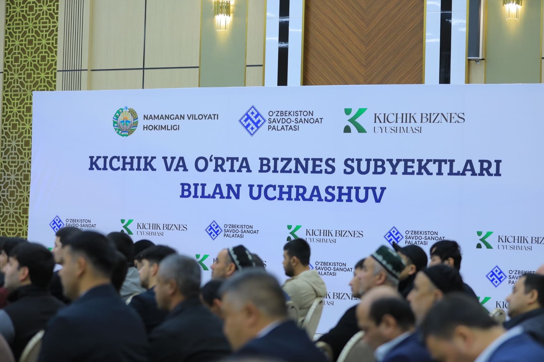 Наманган вилоятида кичик ва ўрта бизнес вакиллари билан очиқ мулоқот бўлиб ўтмоқда