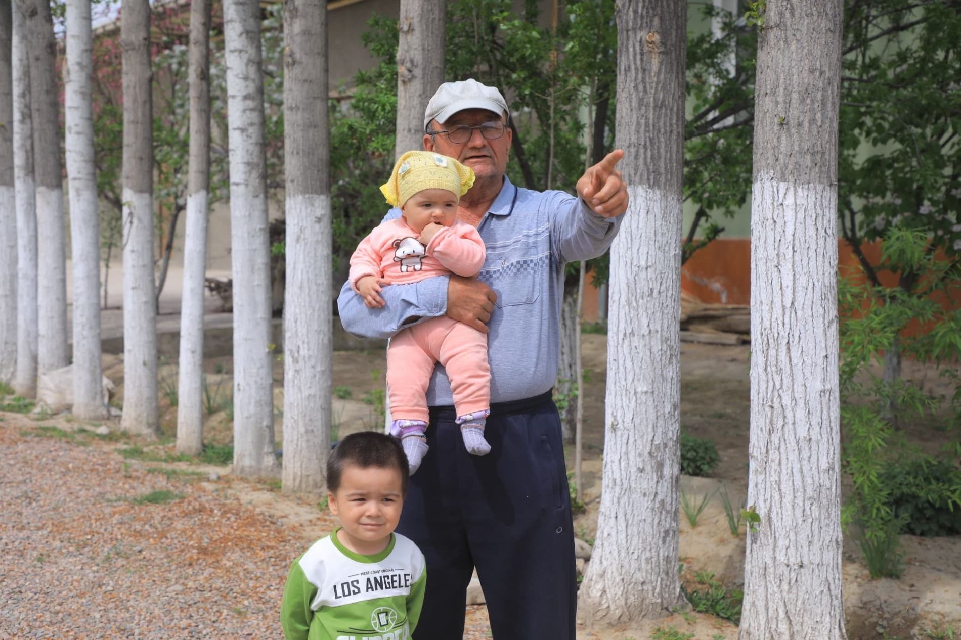 Popda yana bir mahalla zamonaviy qiyofa kasb etmoqda!