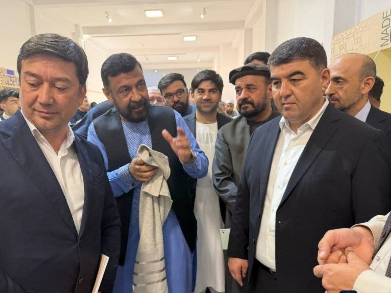 Мозори-Шарифдаги учрашувлар: ҳамкорликдаги янги лойиҳага тамал тоши қўйилди ва “Made in Namangan” кўргазмаси, савдо-иқтисодий ҳамкорлик форуми самарали ўтди.