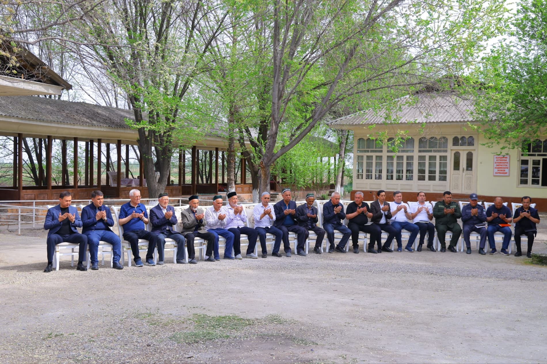 Namangan tumani Qumqo‘rg‘on MFY hududidagi “Bibi mushkulkushod maqbarasi” ziyoratgohi rekonstruksiya qilinadi.