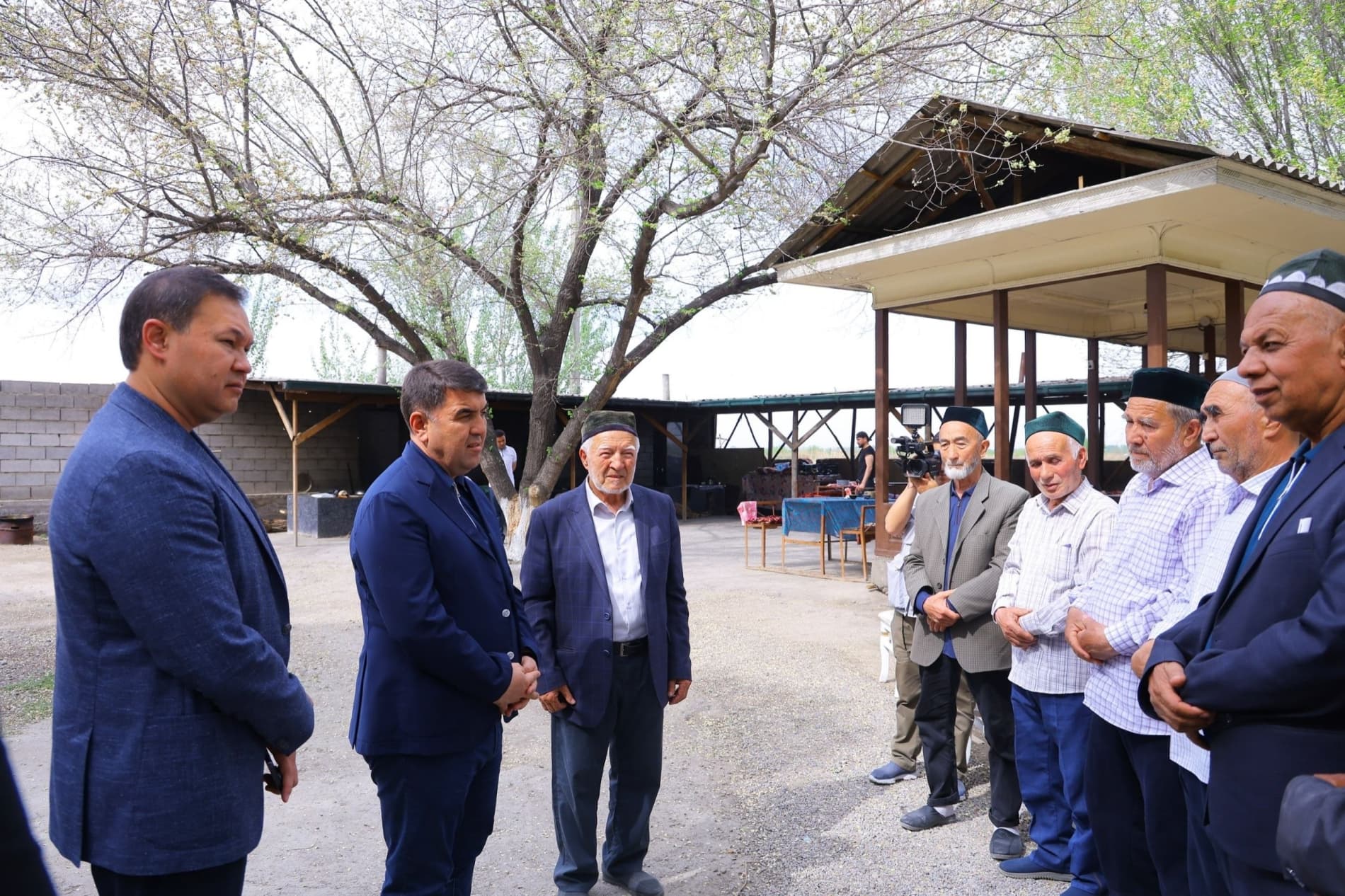 Namangan tumani Qumqo‘rg‘on MFY hududidagi “Bibi mushkulkushod maqbarasi” ziyoratgohi rekonstruksiya qilinadi.