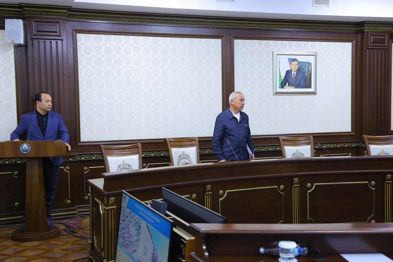 Namangan shahrida aholi uchun munosib sharoit yaratishga qaratilgan navbatdagi yirik renovatsiya loyihasi yuzasidan taqdimot oʻtkazildi.