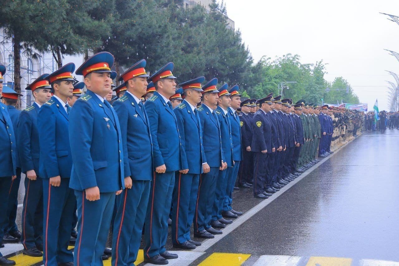 Наманганда 9 апрель - Соҳибқирон Амир Темур таваллудининг 690 йиллиги муносабати билан тантанали юриш тадбири кўтаринки руҳда ўтди.