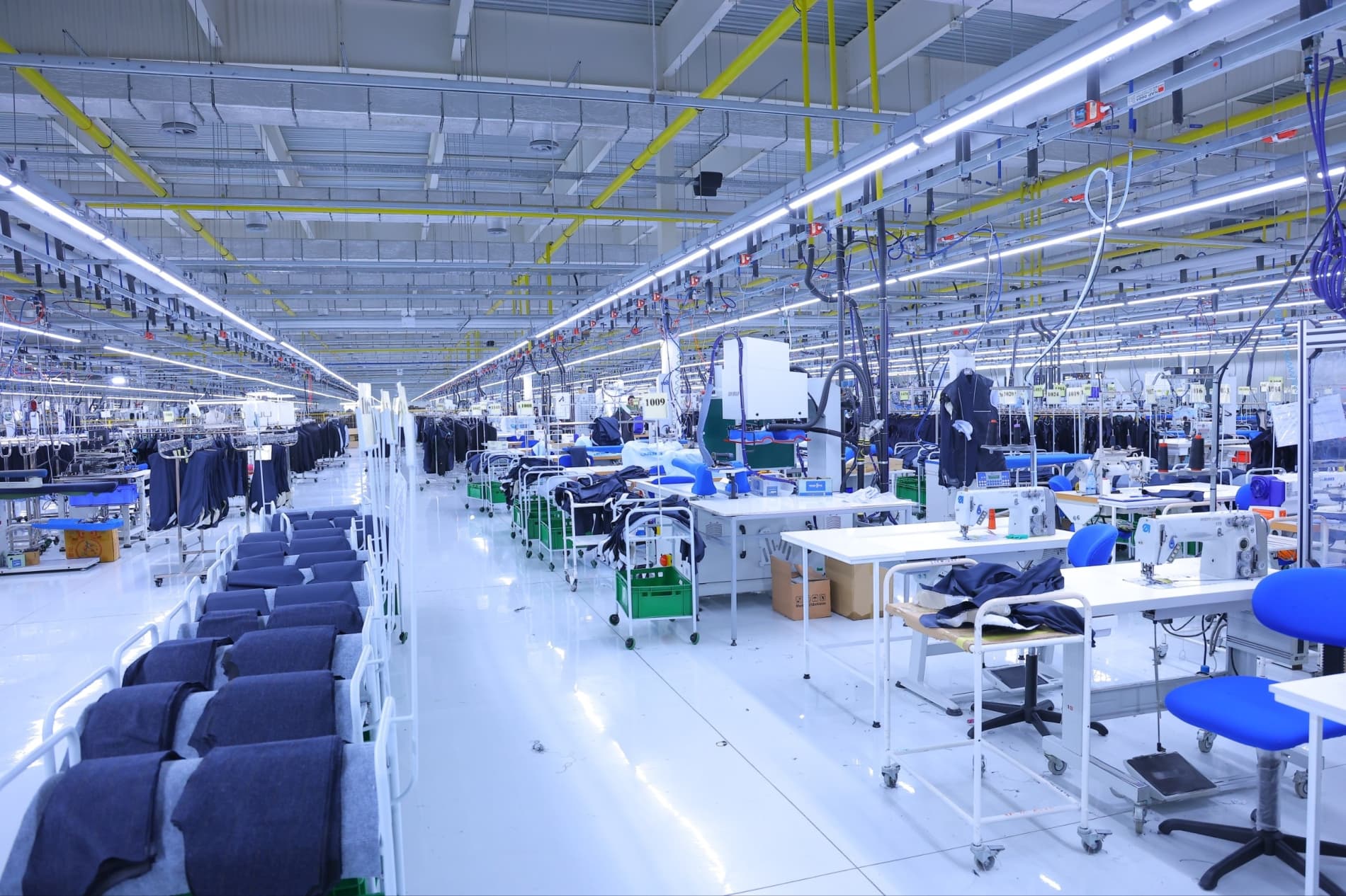 Afgʻoniston delegatsiyasining navbatdagi manzili – Toʻraqoʻrgʻon tumani hududidagi “Iftixor kiyim sanoati” korxonasi boʻldi.