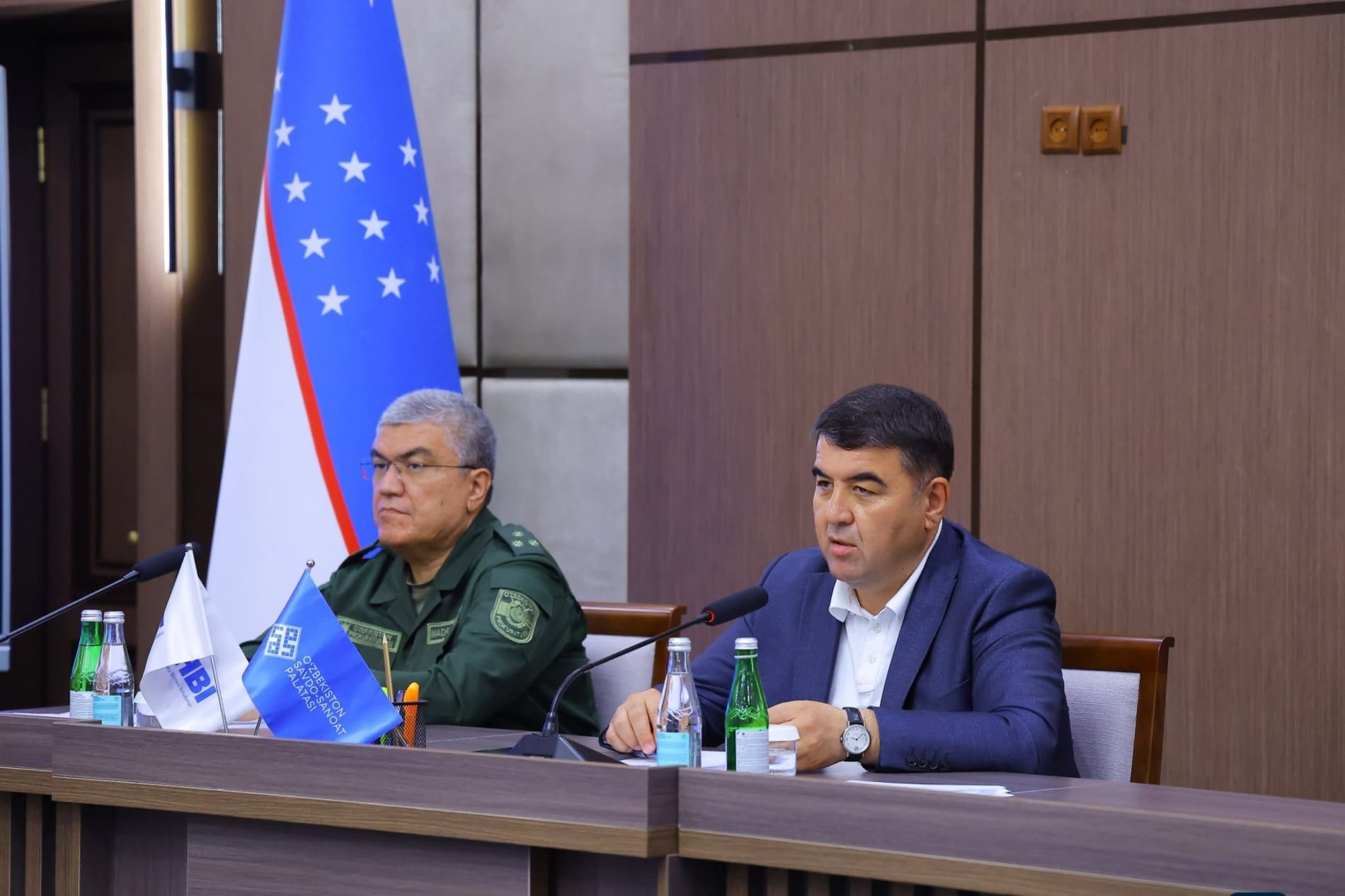Наманганда бизнес ва инвестиция муҳитини янада яхшилашга қаратилган очиқ мулоқот бўлиб ўтди.