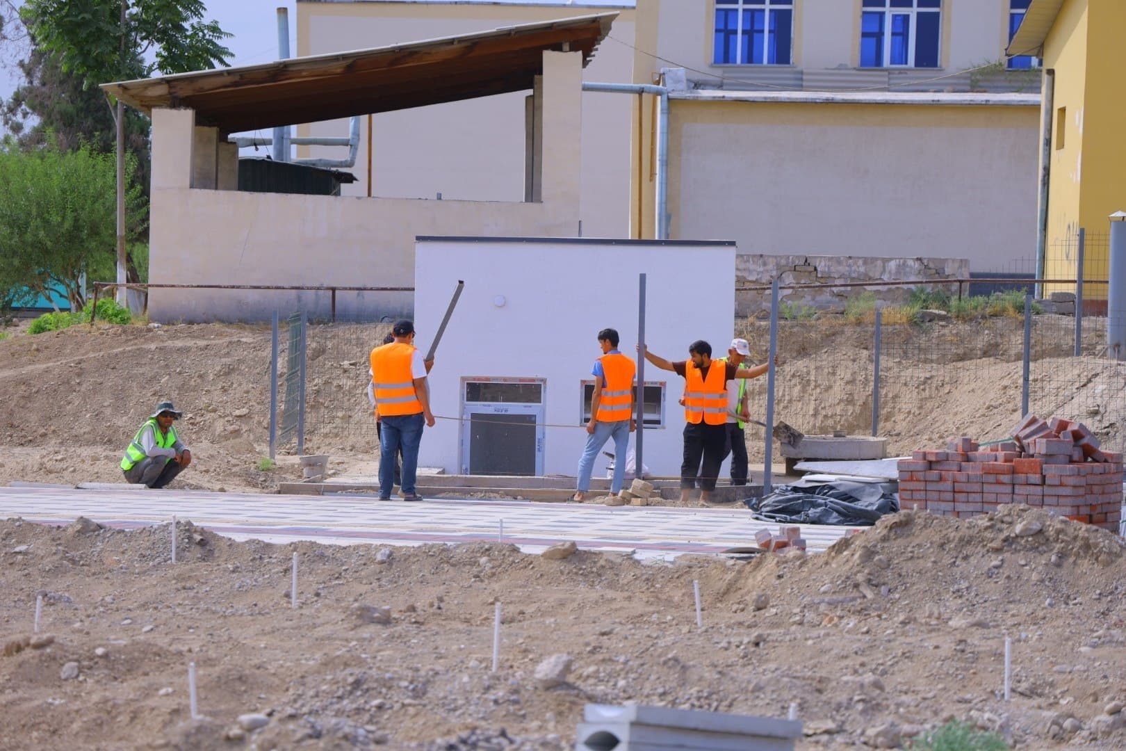 Chortoq tumanidagi Furqat nomli madaniyat va istirohat bogʻi yangi qiyofa kasb etmoqda