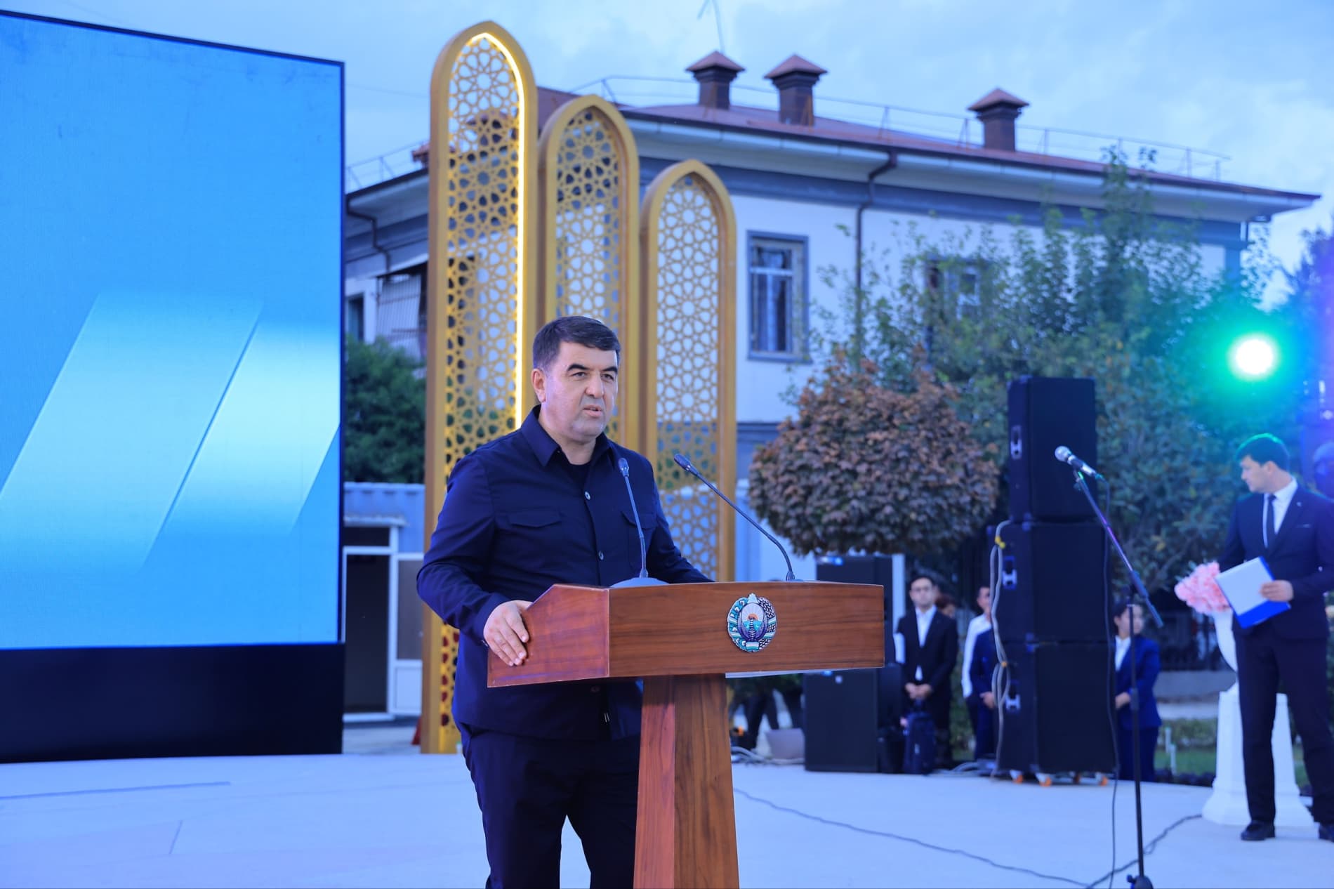 100 из 1158: выбрали перспективные кадры Нового Узбекистана