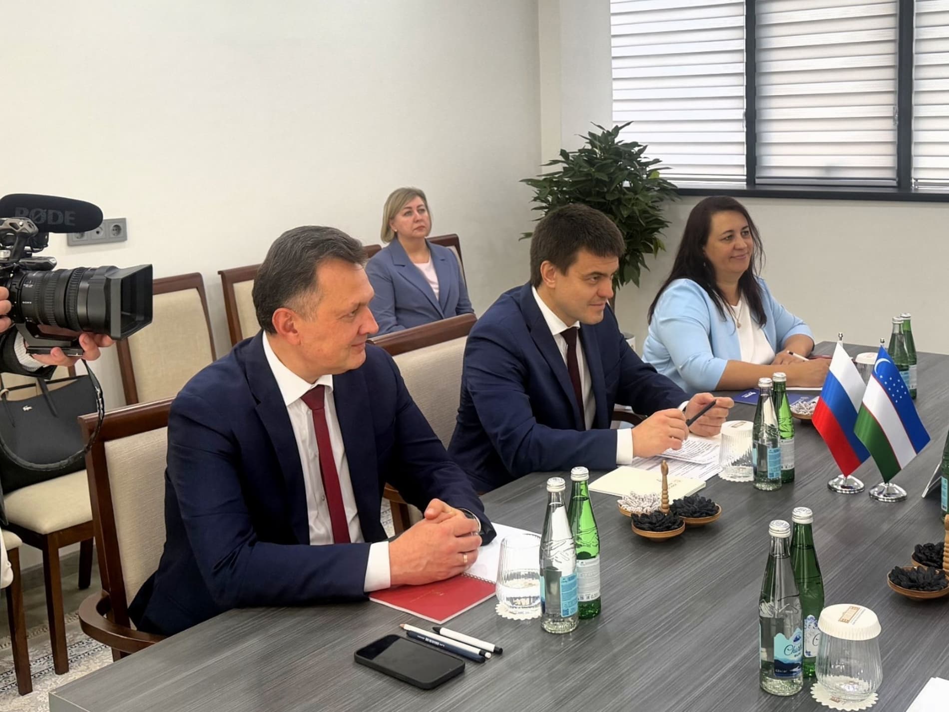 O‘zbekiston va Rossiya hududlari Kengashining III yig‘ilishida Namangan viloyati delegatsiyasi faol qatnashmoqda