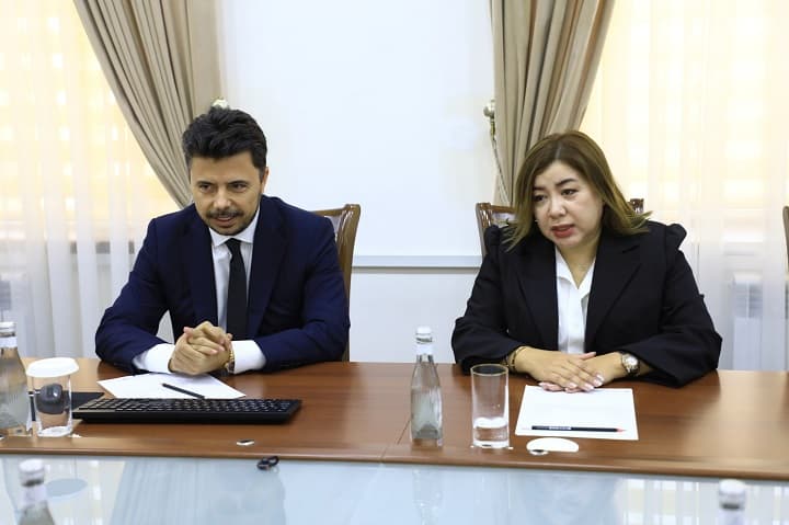 Самарқандда халқаро глобал туризм форумини ўтказиш масалалари муҳокама этилди