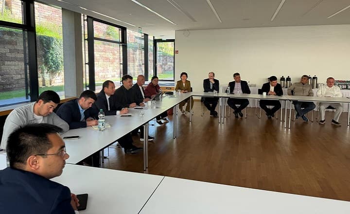 Samarqand delegatsiyasi Germaniyada: yangi investitsion imkoniyatlar muhokama qilindi