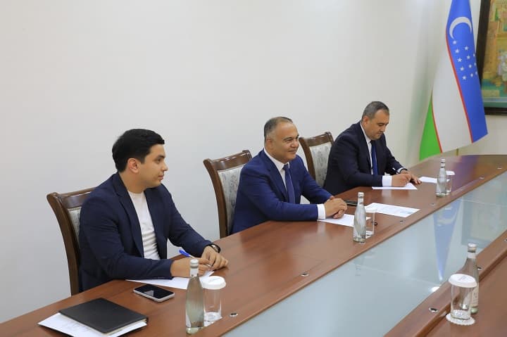 Viloyat hokimi Adiz Boboyev Indoneziya delegatsiyasi vakillari bilan uchrashdi